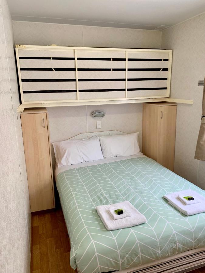 Tatura Cabin & Caravan Park Eksteriør billede