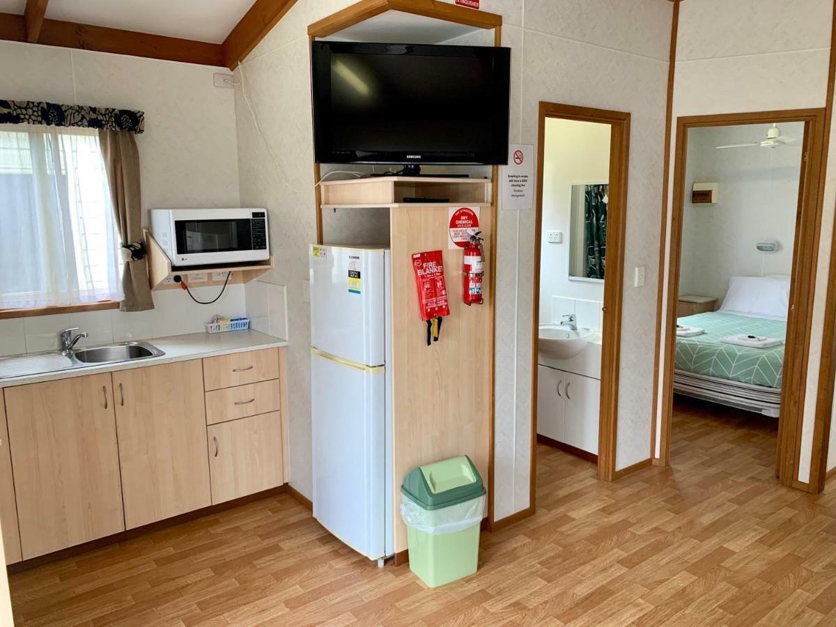 Tatura Cabin & Caravan Park Eksteriør billede